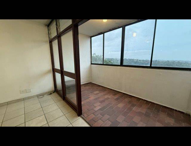 1 BEDROOM APARTMENT FOR SALE IN PARADISE VALLEY